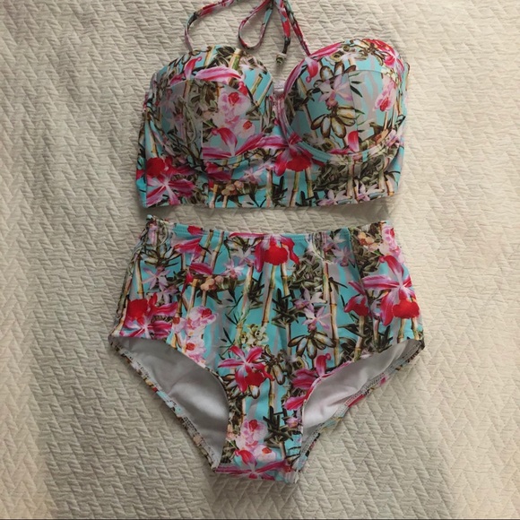 BNW high waisted bikini - Picture 5 of 8